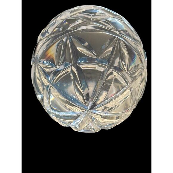 Vintage Irish Tyrone Crystal Deep Cut Full Lead Crystal Egg Paperweight Ireland - Picture 5 of 7